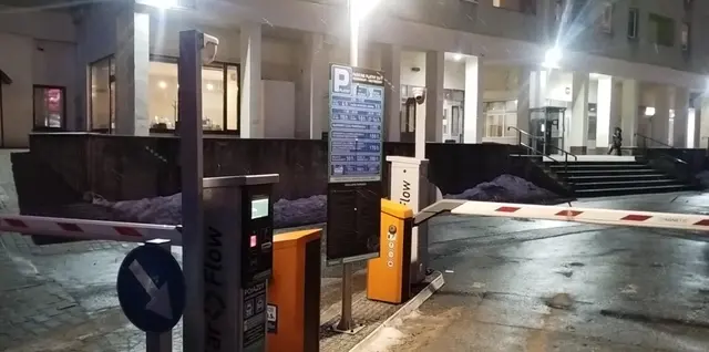 Parking Sienkiewicza 101